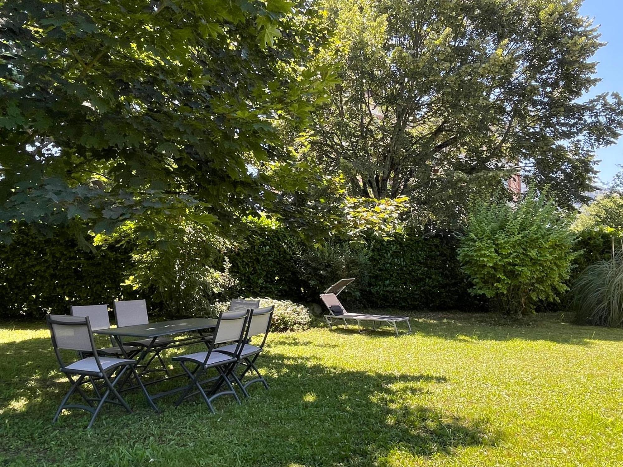 Villa Bonvouloir บาญเญอ-เดอ-บีกอร์ ภายนอก รูปภาพ