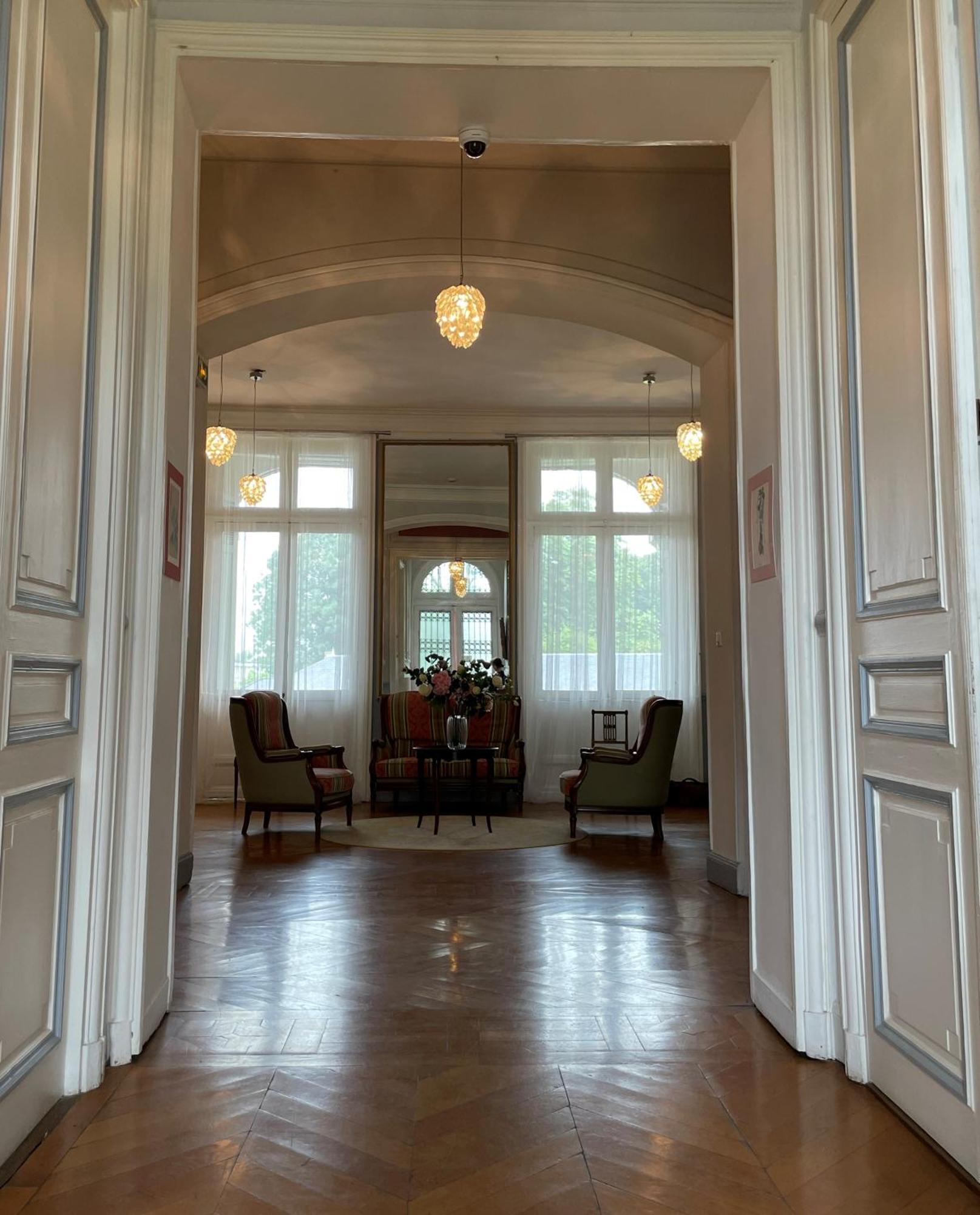 Villa Bonvouloir บาญเญอ-เดอ-บีกอร์ ภายนอก รูปภาพ